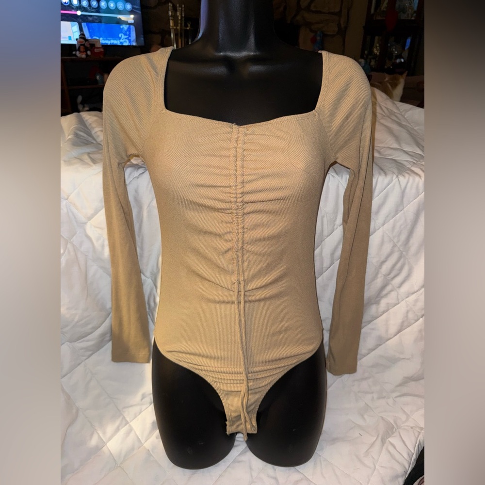 Princess Polly Archie Scrunch On Or Off The Shoulder Bodysuit